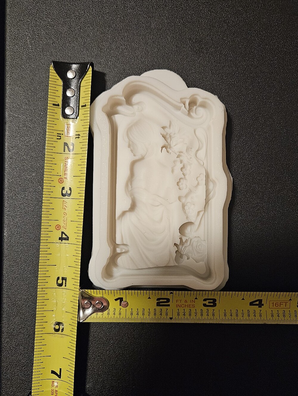 Gorgeous Victorian-Style Silicone Mold - Picture 6 of 13